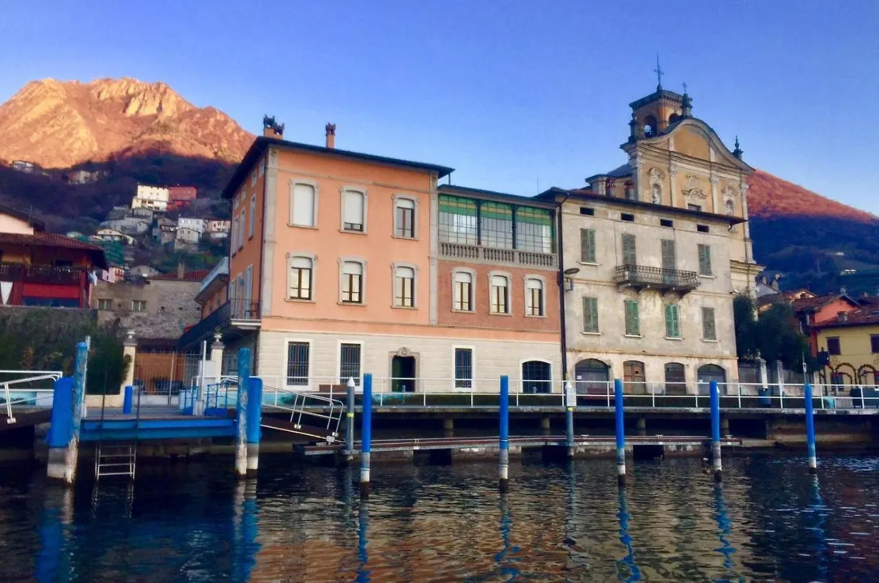 Residenza Di Prestigio In Riva Al Lago Marone Loft 0*,