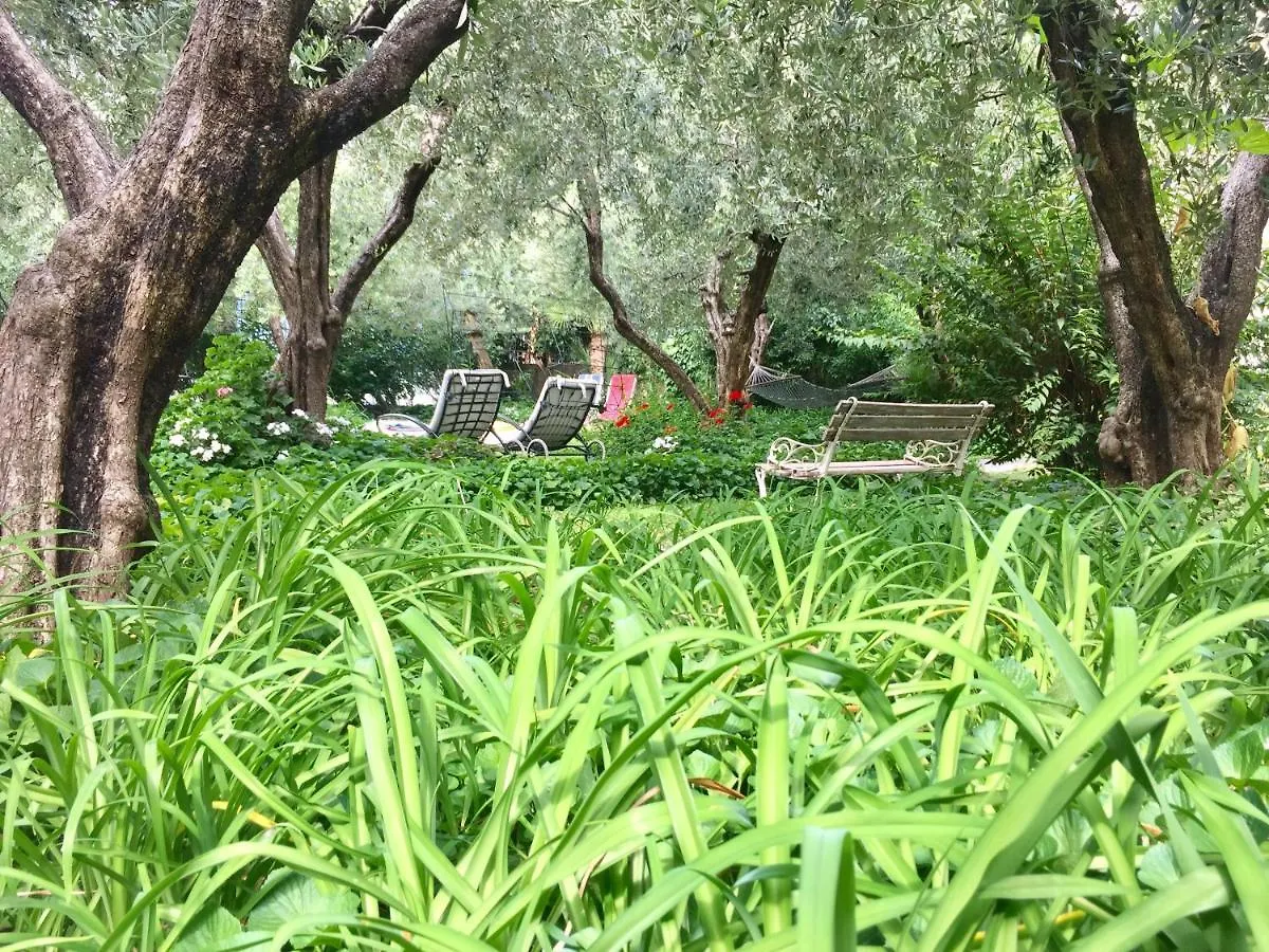 Holiday home Residenza Di Prestigio In Riva Al Lago Marone Loft